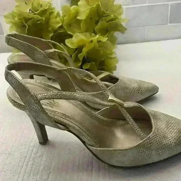 Impo Shoes - Impo Metalic Gold textured Strappy Heels w/gold metal detail Size 6
